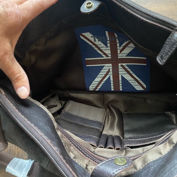 Triumph Messenger Saddlebag Genuine leather bag - Picture 5 of 16